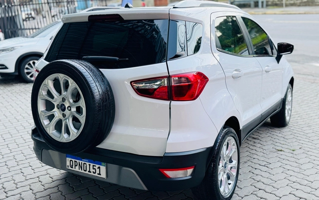 imagem-https://www.socarrao.com.br/sc-vehicle-images-prod/12690/1789073243295-003_dd9b153e13fef9859d15577e12d0b9b1.jpeg
