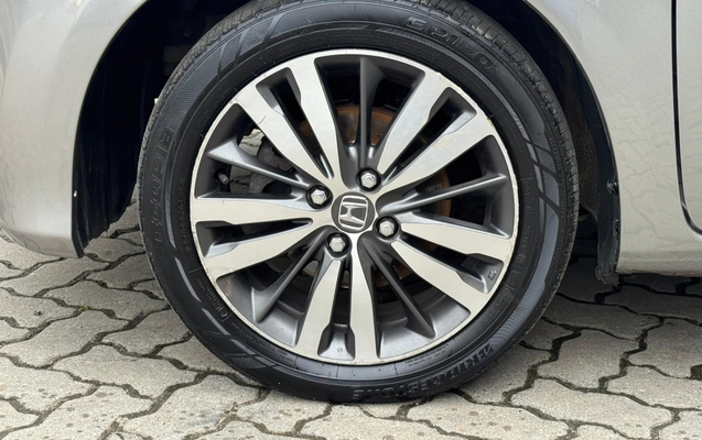 imagem-https://www.socarrao.com.br/sc-vehicle-images-prod/12699/1789506280311-003_a9a083e81243d9918259ac5576d32cbe.jpeg