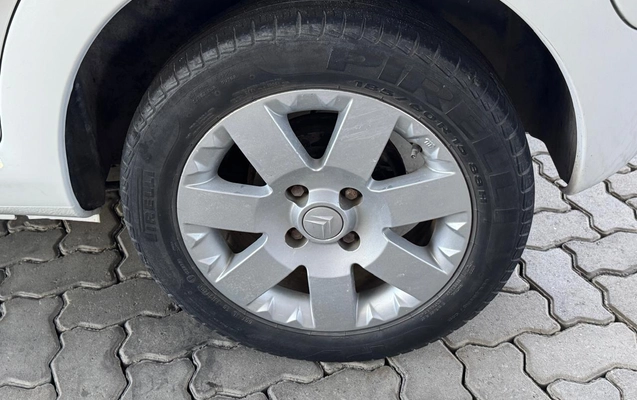 imagem-https://www.socarrao.com.br/sc-vehicle-images-prod/12705/1789504959701-003_d75fb90b211d564b276bd3646bd71af1.jpeg
