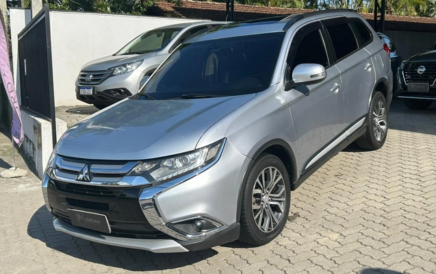 imagem-https://www.socarrao.com.br/sc-vehicle-images-prod/12717/1789507449395-003_f8b9cf7ceacf6c57d089a92d2d9e97a2.jpeg