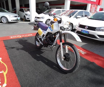 Honda XLX 250 R 1988 Branco — foto 1 de 3