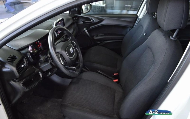 imagem-https://www.socarrao.com.br/sc-vehicle-images-prod/12768/1789414542823-7357576_13_B_06343f9e12.jpeg