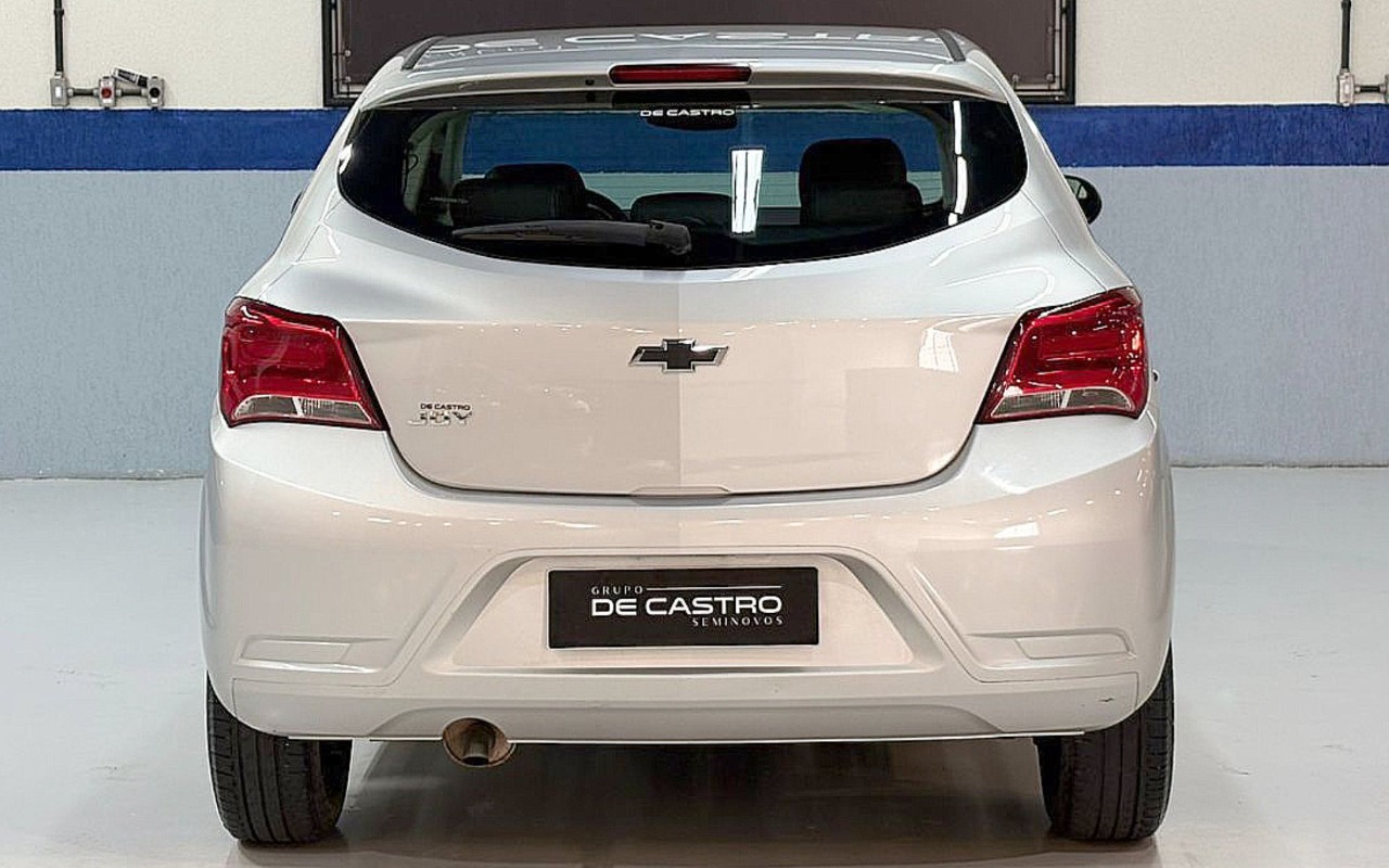 imagem-https://www.socarrao.com.br/sc-vehicle-images-prod/1278960/1778246994528-Q0hFVlJPTEVUIE9OSVggSk9ZIC0gMjAyMSAtIFBSQVRBIC0gUkhGNkc3NSAoNSkuanBn.jpg