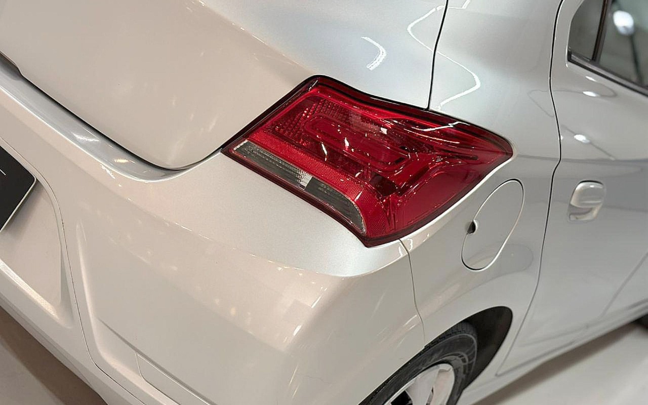 imagem-https://www.socarrao.com.br/sc-vehicle-images-prod/1278960/1778246995855-Q0hFVlJPTEVUIE9OSVggSk9ZIC0gMjAyMSAtIFBSQVRBIC0gUkhGNkc3NSAoOSkuanBn.jpg