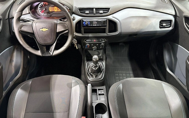 imagem-https://www.socarrao.com.br/sc-vehicle-images-prod/1278960/1778246996035-Q0hFVlJPTEVUIE9OSVggSk9ZIC0gMjAyMSAtIFBSQVRBIC0gUkhGNkc3NSAoMTYpLmpwZw.jpg