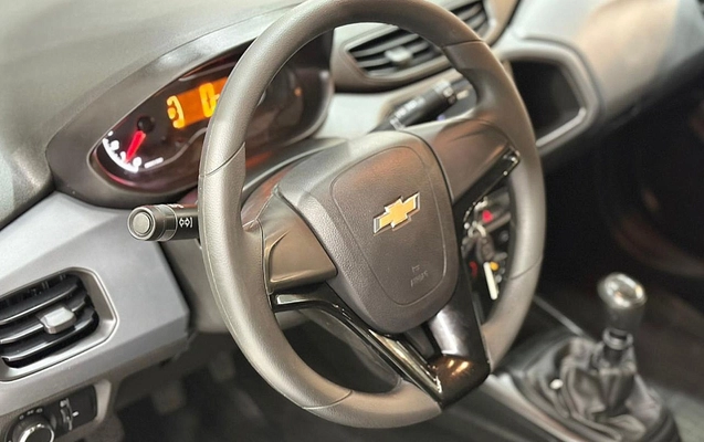 imagem-https://www.socarrao.com.br/sc-vehicle-images-prod/1278960/1778246996297-Q0hFVlJPTEVUIE9OSVggSk9ZIC0gMjAyMSAtIFBSQVRBIC0gUkhGNkc3NSAoMTgpLmpwZw.jpg