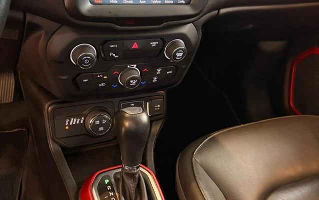 imagem-https://www.socarrao.com.br/sc-vehicle-images-prod/1279297/1778247432389-c9af040e-acec-4e6f-83ce-8f020a0d9017.jpg