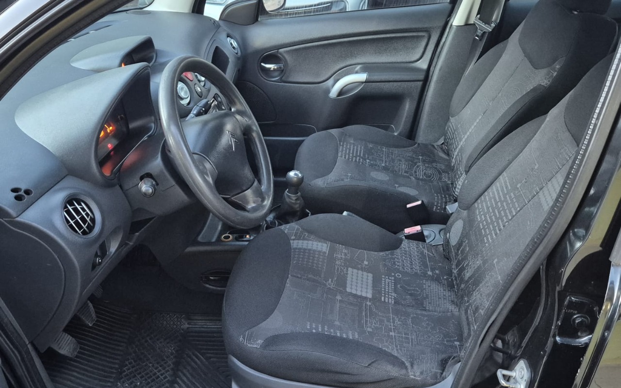 imagem-https://www.socarrao.com.br/sc-vehicle-images-prod/1279866/1778248174044-V2hhdHNBcHAgSW1hZ2UgMjAyNi0wNS0wOCBhdCAxMC4xOC4wNC5qcGVn.jpeg