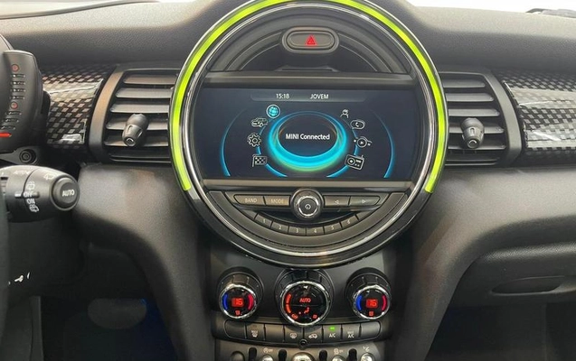 imagem-https://www.socarrao.com.br/sc-vehicle-images-prod/1279951/1784376948220-8068243_14_B_ba147d673b.jpeg