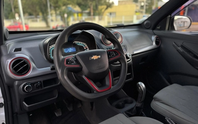 imagem-https://www.socarrao.com.br/sc-vehicle-images-prod/1280359/1778248888085-8_103109.jpg