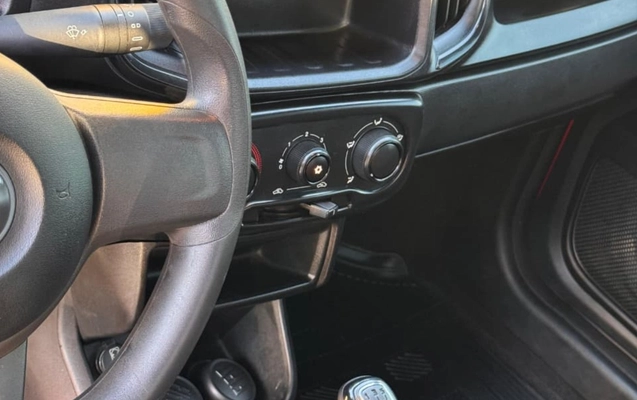 imagem-https://www.socarrao.com.br/sc-vehicle-images-prod/1280482/1778249250232-V2hhdHNBcHAgSW1hZ2UgMjAyNi0wNS0wNyBhdCAxNS41MS4zMSAoMSkuanBlZw.jpeg