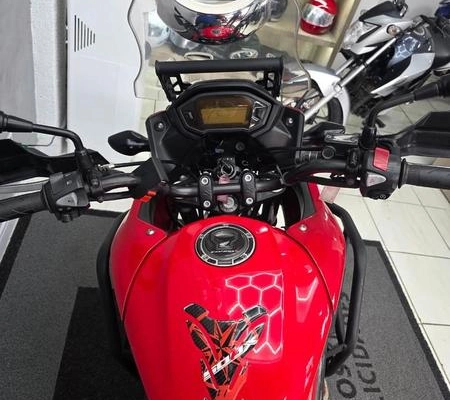 imagem-https://www.socarrao.com.br/sc-vehicle-images-prod/1282018/1790706411147-8068732_4_B_63a0ed991d.jpeg