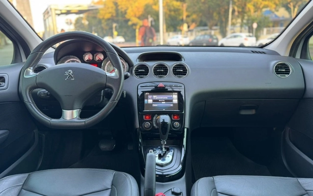 imagem-https://www.socarrao.com.br/sc-vehicle-images-prod/1282189/1778251706693-6_114800.jpg