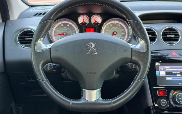 imagem-https://www.socarrao.com.br/sc-vehicle-images-prod/1282189/1778251706697-13_114800.jpg