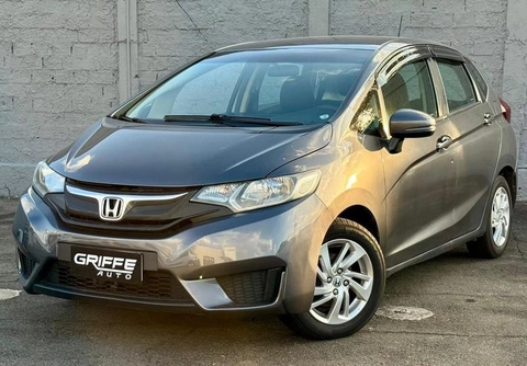 Honda Fit 2016 Cinza — foto 1 de 3