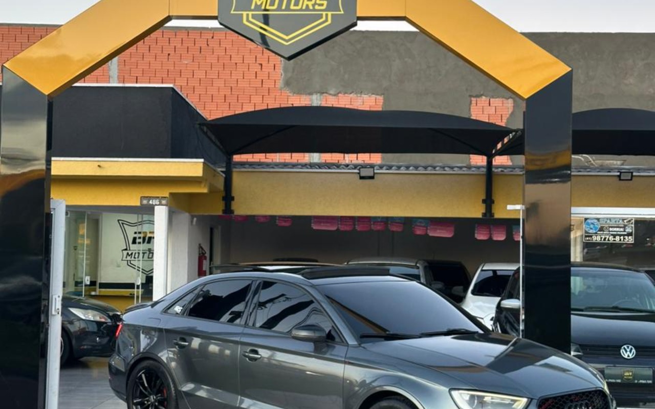 Audi A3 Sed.1.8/1.8 Ambit.16V TB FSI S-tronic na cor Cinza em Campina Grande do Sul / PR - 1284354