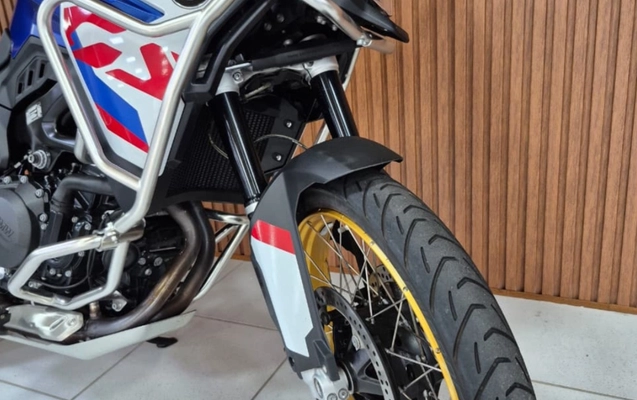 imagem-https://www.socarrao.com.br/sc-vehicle-images-prod/1287049/1778259984908-RiA2LnBuZw.png