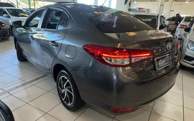imagem-https://www.socarrao.com.br/sc-vehicle-images-prod/1287591/1788380718785-8069635_14_B_41cfa6ead1.jpeg