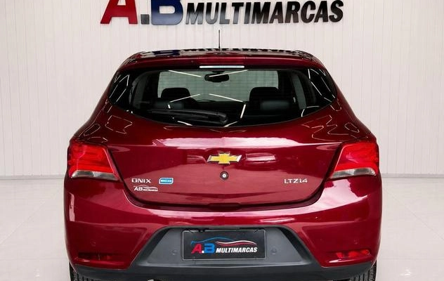 imagem-https://www.socarrao.com.br/sc-vehicle-images-prod/1289154/1784745162079-7572230_0_B_e3b7ec20fb.jpeg