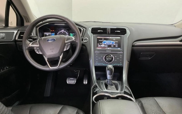 imagem-https://www.socarrao.com.br/sc-vehicle-images-prod/1289219/1786708712146-8069956_9_B_6bd31a8fe9.jpeg
