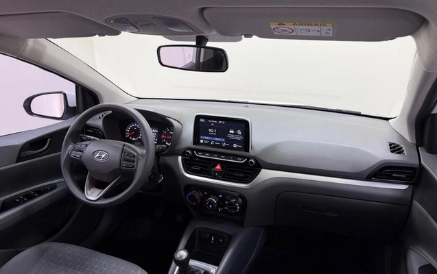 imagem-https://www.socarrao.com.br/sc-vehicle-images-prod/1290700/1784036109670-7929808_14_B_39d9faad13.jpeg