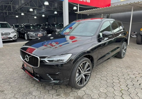 Volvo XC60 2020 Preto — foto 1 de 3