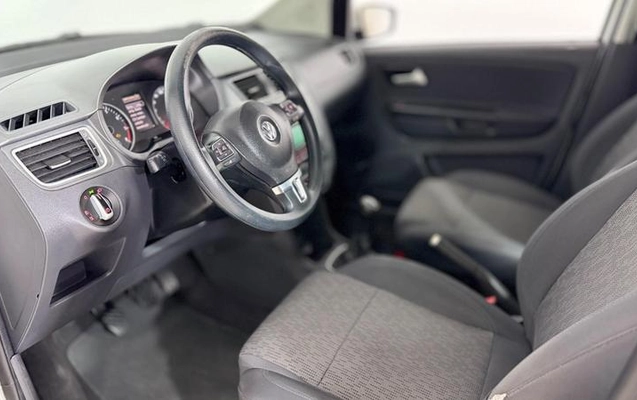 imagem-https://www.socarrao.com.br/sc-vehicle-images-prod/1291970/1792680232246-8045367_11_B_83b308e461.jpeg
