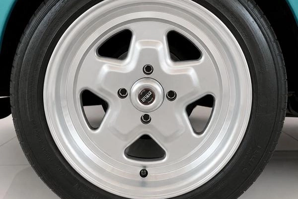 imagem-https://www.socarrao.com.br/sc-vehicle-images-prod/1292041/1788196903994-8061429_1_B_7a31548e58.jpeg
