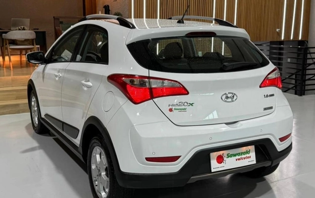 imagem-https://www.socarrao.com.br/sc-vehicle-images-prod/1292121/1789482011407-vehicle_image_1778268349_de898f79963a137ea18a05102d0254f4.jpeg