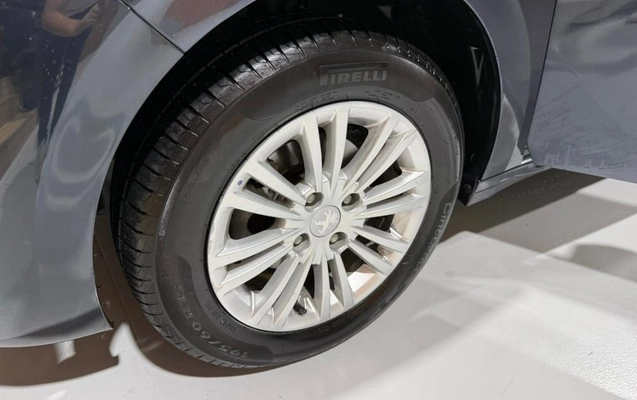 imagem-https://www.socarrao.com.br/sc-vehicle-images-prod/1293040/1789481823364-vehicle_image_1778269830_d848f3571669cfe4d9b3525d10b00766.jpeg