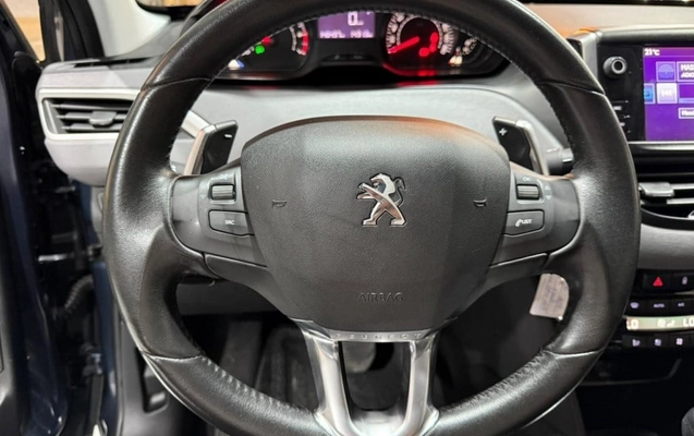 imagem-https://www.socarrao.com.br/sc-vehicle-images-prod/1293040/1789481823374-vehicle_image_1778269844_db131d86be765d211403c4bd7dc7619f.jpeg