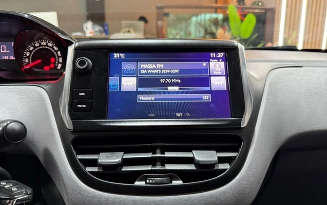 imagem-https://www.socarrao.com.br/sc-vehicle-images-prod/1293040/1789481823379-vehicle_image_1778269852_5b3d288d602788c09ba8b64d978edd8e.jpeg