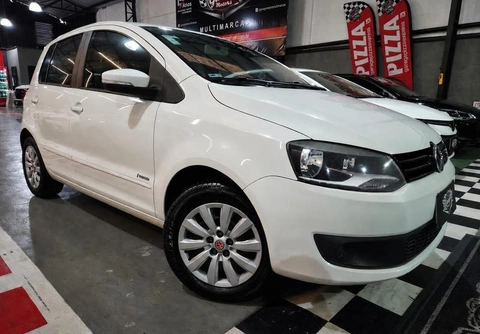 Volkswagen Fox 2014 Branco — foto 1 de 3