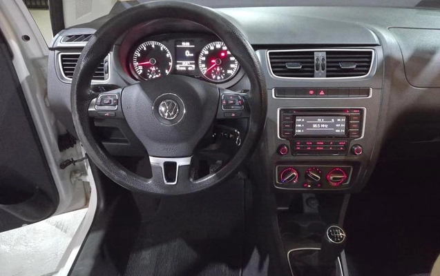 imagem-https://www.socarrao.com.br/sc-vehicle-images-prod/1296454/1778275993555-8066461_9_B_74e92b2d9f.jpeg