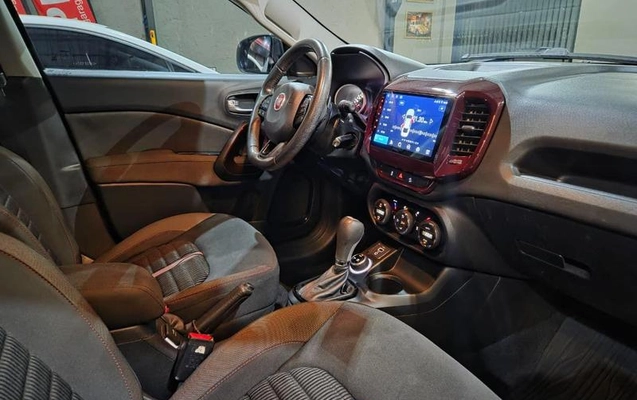 imagem-https://www.socarrao.com.br/sc-vehicle-images-prod/1297493/1778278209260-8071490_13_B_3d65748402.jpeg