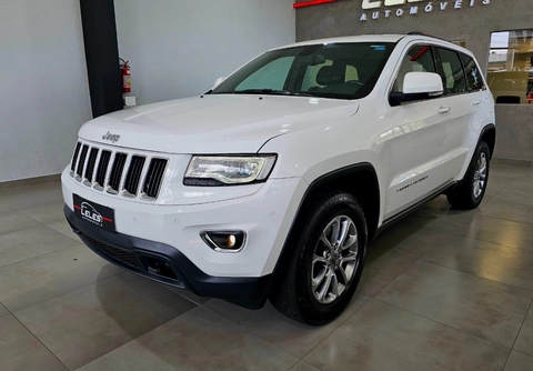 Jeep Grand Cherokee 2015 Branco — foto 1 de 3