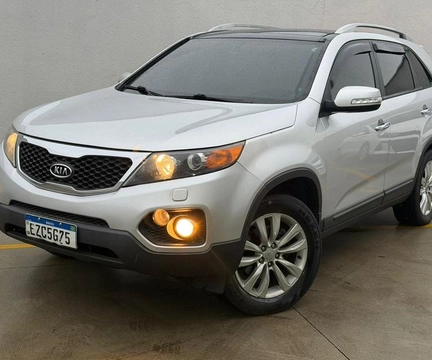Kia Sorento 3.5 V6 24V 4x4 Aut. 2012 Prata — foto 1 de 3
