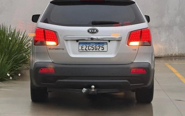 imagem-https://www.socarrao.com.br/sc-vehicle-images-prod/1301408/1787747784022-8071613_0_B_7dde3a5661.jpeg