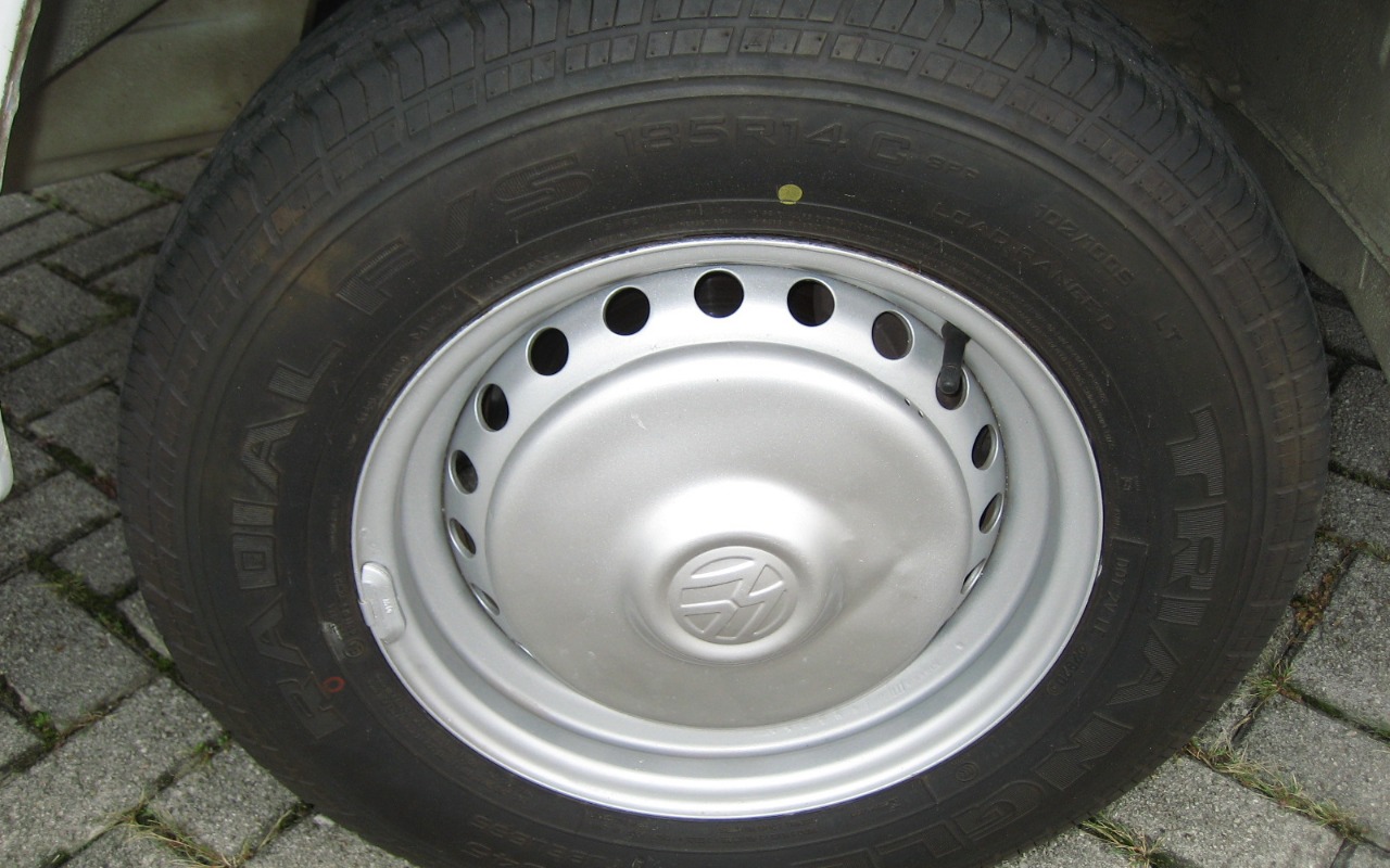 imagem-https://www.socarrao.com.br/sc-vehicle-images-prod/1311436/1778334203874-SU1HXzE5NDAuSlBH.JPG