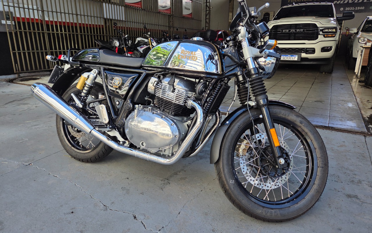 Royal Enfield Continental GT 650  na cor Prata em Maringá / PR - 1311463