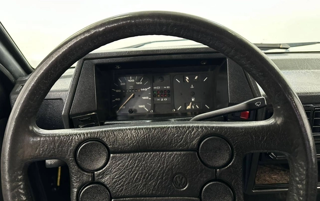imagem-https://www.socarrao.com.br/sc-vehicle-images-prod/1311477/1778331252703-780b0f1ffce44f08a1ff2775095c8c95_1778331225333.jpeg