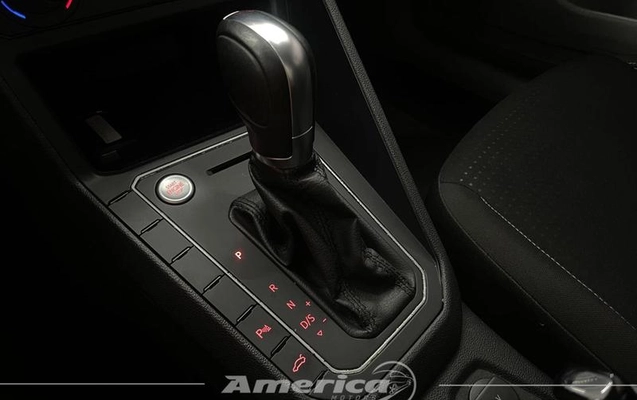 imagem-https://www.socarrao.com.br/sc-vehicle-images-prod/1311511/1787403591881-8070318_12_B_36a498f5f3.jpeg
