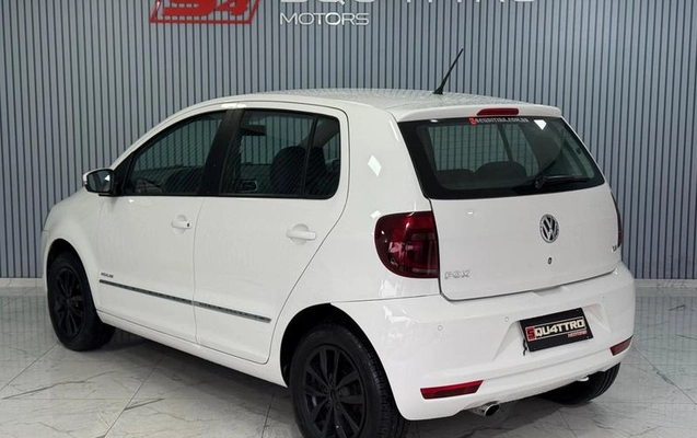 imagem-https://www.socarrao.com.br/sc-vehicle-images-prod/1311516/1781818821909-8068903_23_B_37c5c2ecdf.jpeg
