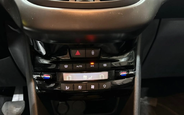 imagem-https://www.socarrao.com.br/sc-vehicle-images-prod/1311620/1787143122202-vehicle_image_1778334881_fce1f90326088cc048d0e3edd540a244.jpeg