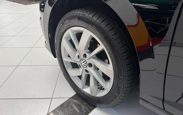imagem-https://www.socarrao.com.br/sc-vehicle-images-prod/1311653/1789066744611-8068010_7_B_128030ec10.jpeg