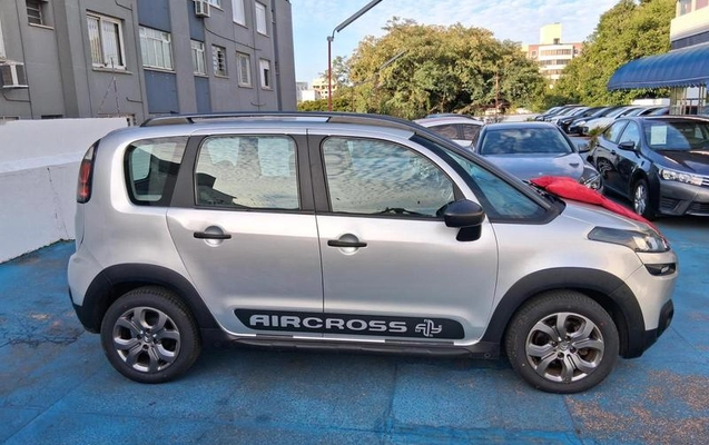 imagem-https://www.socarrao.com.br/sc-vehicle-images-prod/1311683/1788982341836-8072233_3_B_12f4df1323.jpeg