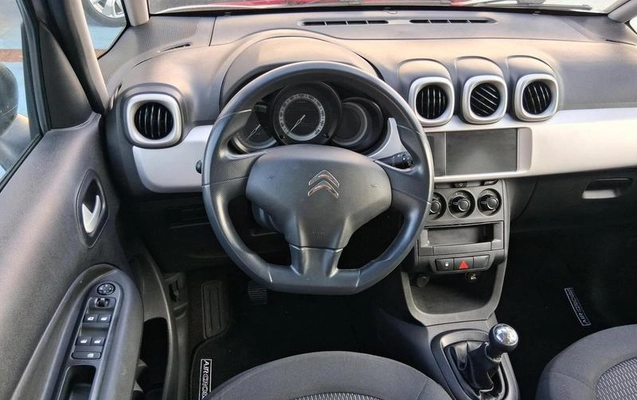imagem-https://www.socarrao.com.br/sc-vehicle-images-prod/1311683/1788982341854-8072233_10_B_93f4e204b2.jpeg