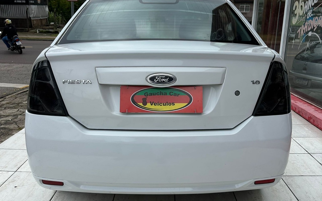 imagem-https://www.socarrao.com.br/sc-vehicle-images-prod/1311690/1778502246780-OWVlMTY3OGYtNjg4MC00NzUwLTkzOGQtNjAwN2RhMTI1OGJkLmpwZw.jpg