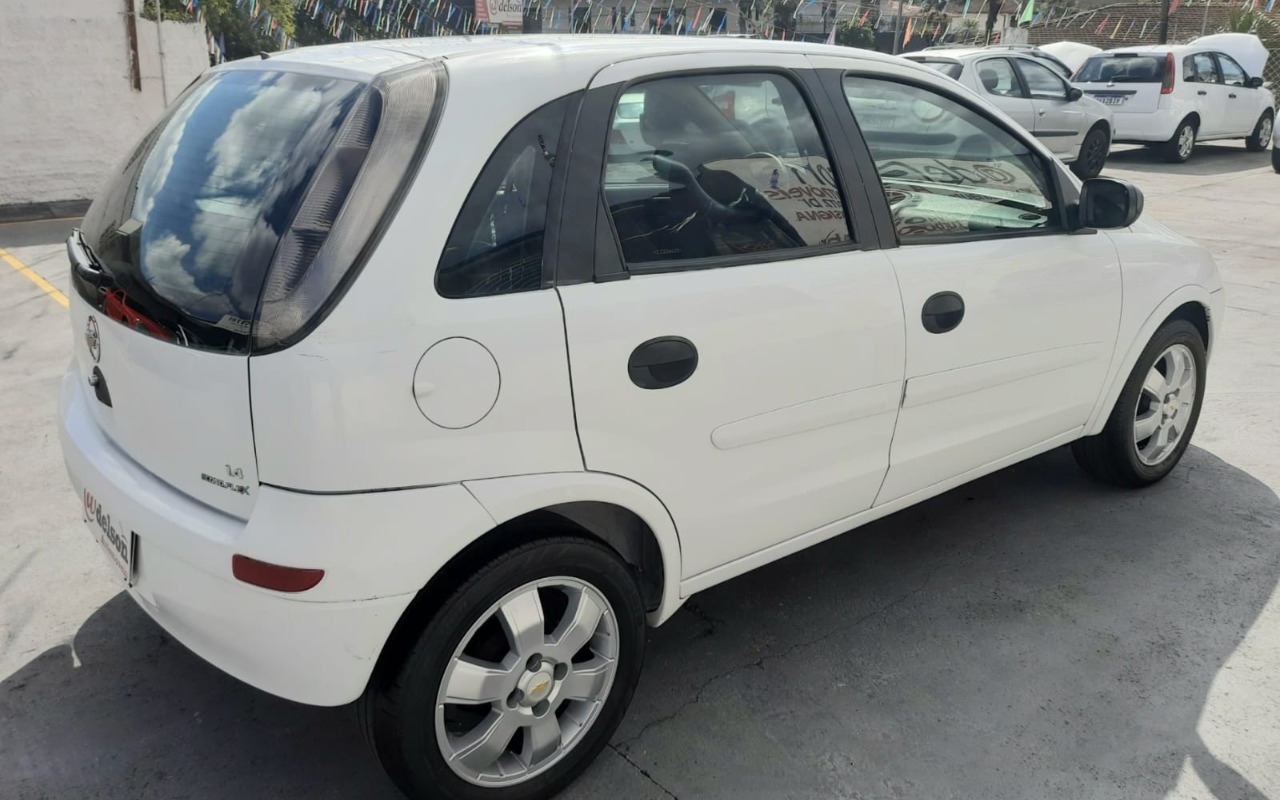 imagem-https://www.socarrao.com.br/sc-vehicle-images-prod/1311760/1780416582791-MDQuanBlZw.jpeg
