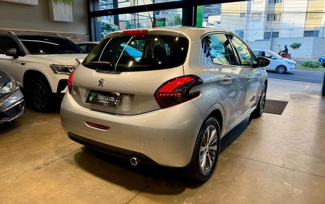 imagem-https://www.socarrao.com.br/sc-vehicle-images-prod/1311769/1788299191164-8072687_13_B_8fde3301f4.jpeg